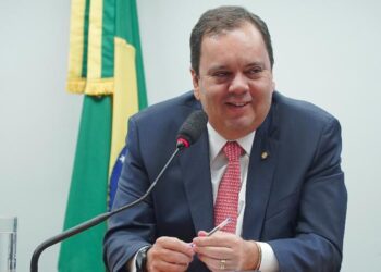 Overclean: propinas com emendas de Elmar somam quase R$ 8 mi
