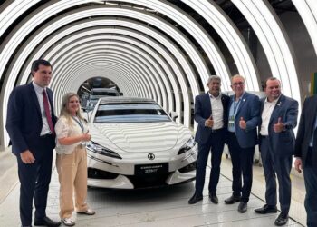 Vice-governador enaltece protagonismo da Bahia com inauguração da BYD