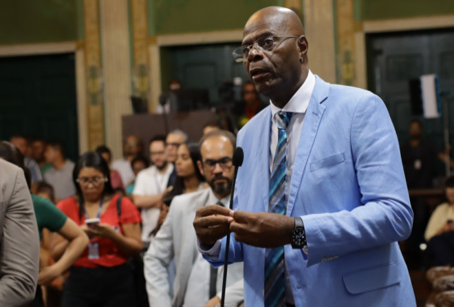 Conselho de Ética deve concluir caso do Professor Hamilton