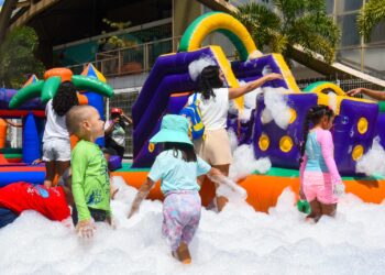 Viver Salvador celebra Dia das Crianças com ruas cheias