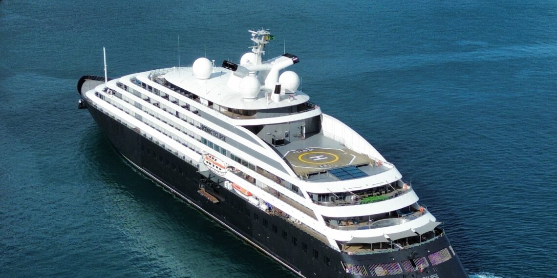 Temporada de cruzeiros marítimos 2025/2026 é iniciada na Bahia