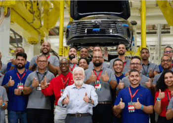 “Riqueza para a Bahia”, diz Jaques Wagner sobre BYD