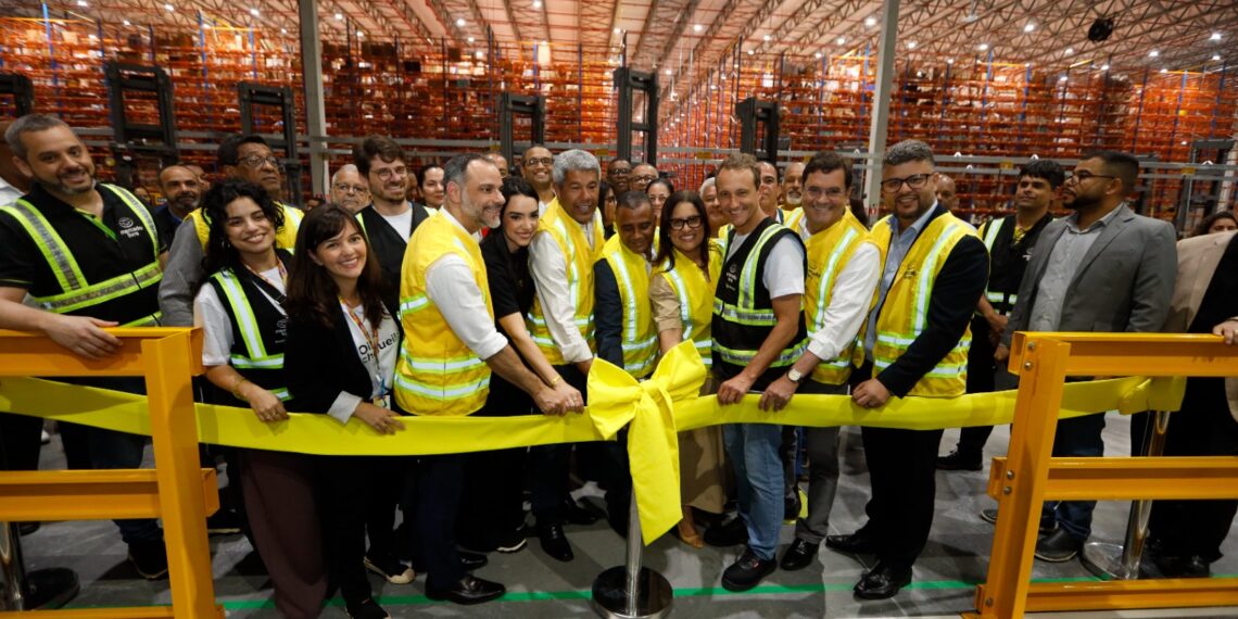Bahia amplia presença no e-commerce com centro em Simões Filho