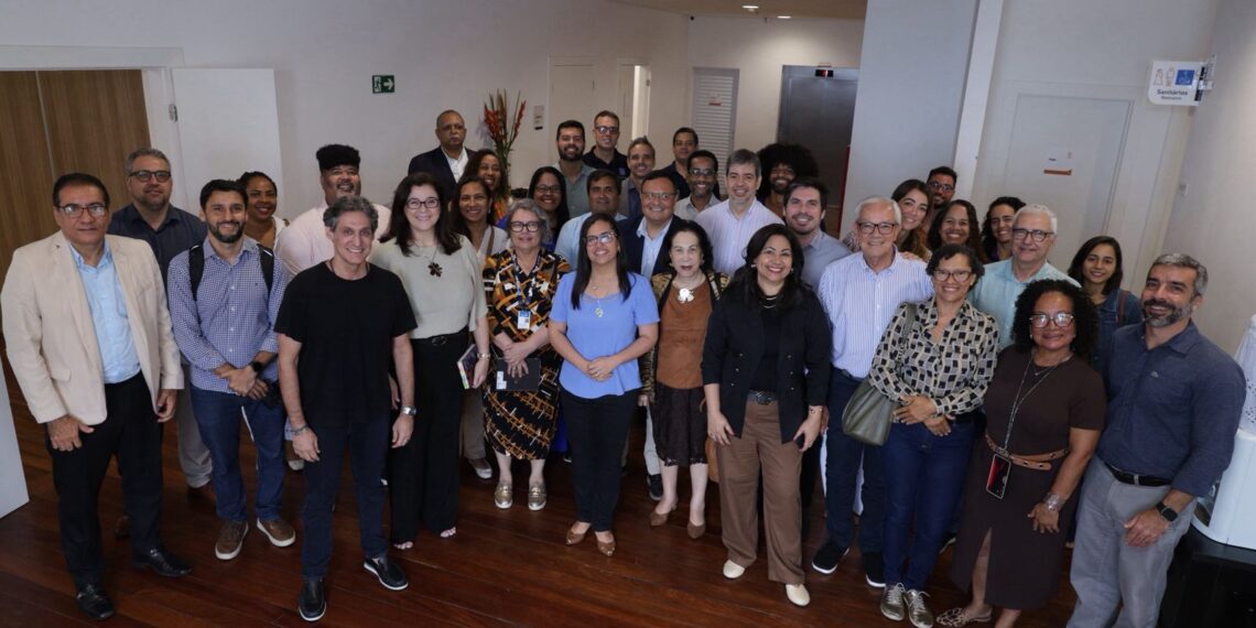 Salvador dá passo na inovação com Comitê de Destino Inteligente