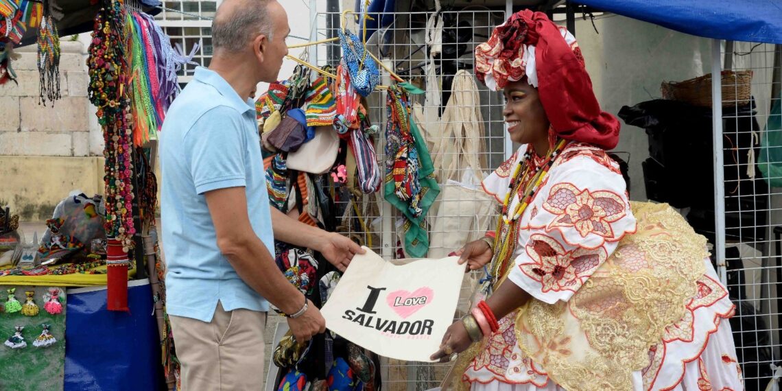 Salvador movimenta R$ 211,5 milhões no feriado da Consciência Negra e consolida alta do turismo na capital