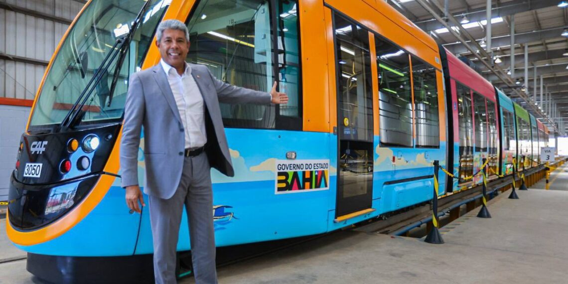 VLT de Salvador: Jerônimo divulga data da chegada do primeiro trem