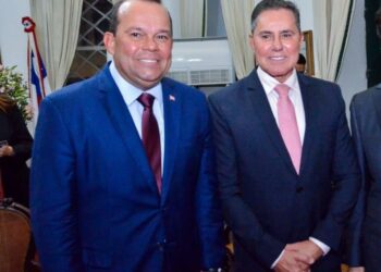 Vice-governador Geraldo Júnior parabeniza José Rotondano pela eleição à presidência do TJBA
