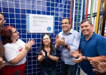 Prefeitura entrega escolas no Alto das Pombas com 500 vagas