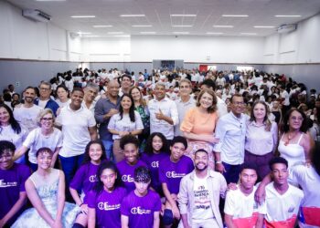 Com investimento de R$ 21 milhões, Santo Antônio recebe novo colégio de tempo integral