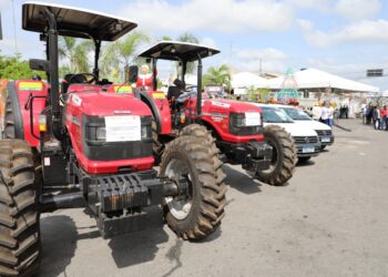 Governo do Estado investe na agricultura familiar em Coité e Riachão