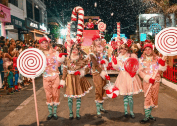 Com expectativa de 300 mil visitantes, Coité inaugura temporada de Natal