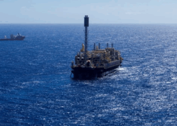 Justiça bloqueia pagamento indevido de royalties do petróleo na Bahia