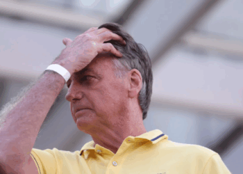 STF conclui processo e Bolsonaro e demais condenados já podem cumprir pena