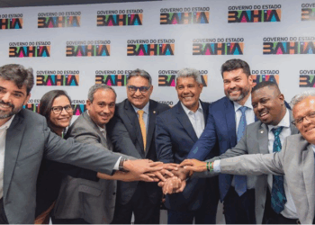 Jerônimo diz que não houve queixas da base aliada