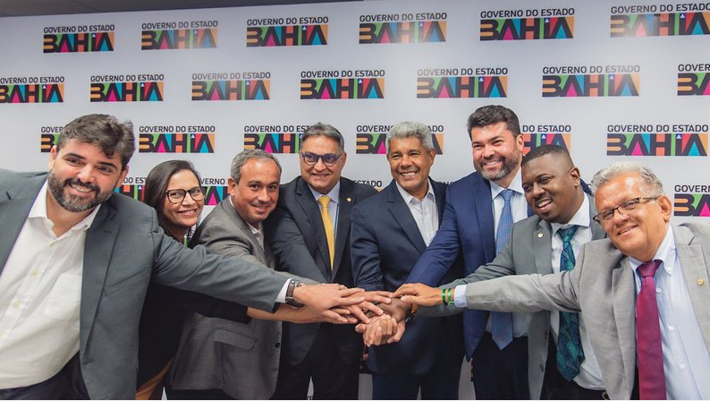 Jerônimo diz que não houve queixas da base aliada