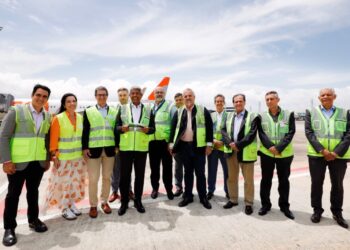 Estado estreia voos regulares movidos a combustível sustentável