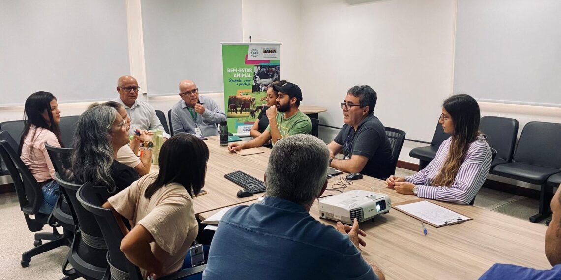 Adab capacita profissionais para atuação em eventos pecuários