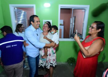 Prefeitura entrega 200 casas do Morar Melhor em Rio Sena