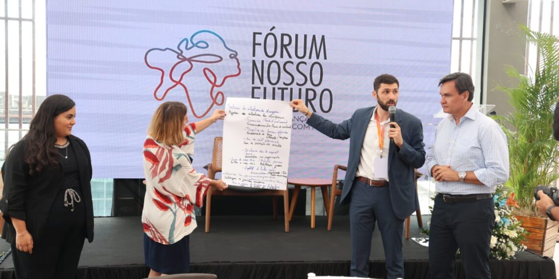 Salvador e França reforçam cooperação internacional na abertura do Fórum Nosso Futuro