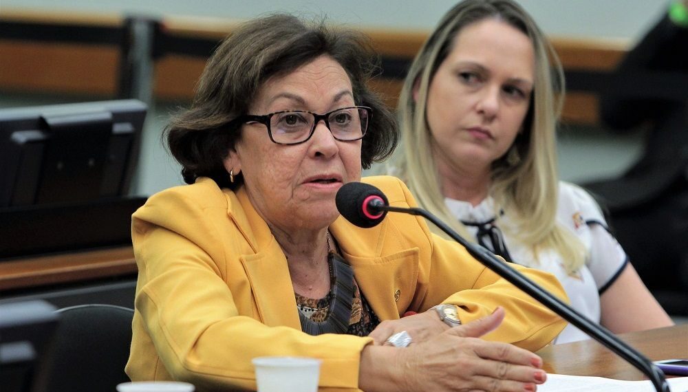 Lídice da Mata critica PDL: “Obrigar criança a ser mãe é desumano”