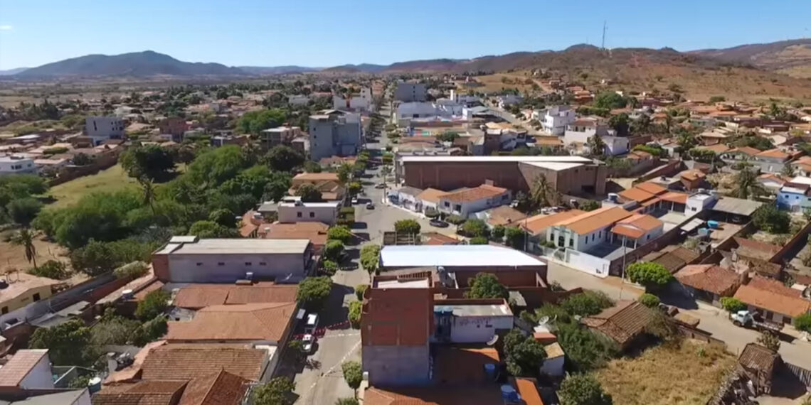 Prefeitura de Pindaí (BA) cria Arquivo Público Municipal com apoio da Fundação Pedro Calmon