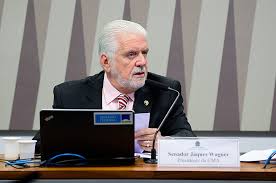 Wagner diz que Lula deve indicar Jorge Messias ao STF em breve