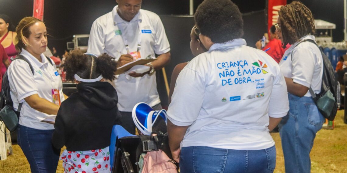 Criança Não é Mão de Obra: Prefeitura promove ações de combate ao trabalho infantil no Festival Virada Salvador