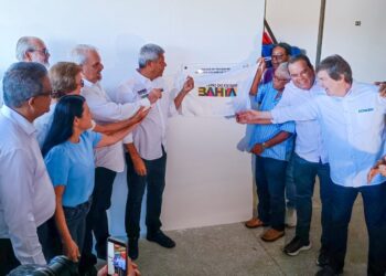 Geraldo Júnior afirma que novo galpão de triagem de resíduos sólidos valoriza trabalho dos catadores em Salvador