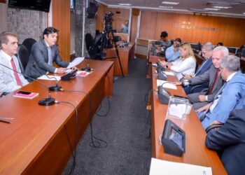 Comissões da ALBA aprovam parecer do Orçamento de 2026, estimado em R$ 77,4 bi