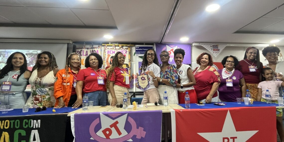 Encontro Estadual de Mulheres do PT Bahia reuniu militância feminina para debater participação política