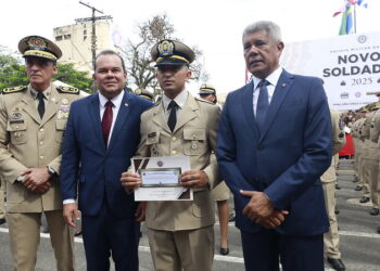 Vice-governador Geraldo Júnior destaca avanço na segurança com formatura de 1.865 novos soldados da PM