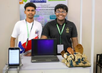Estudantes do Subúrbio Ferroviário criam sabão sustentável de óleo vegetal