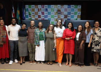 Bahia lidera debate nacional sobre políticas para adolescentes