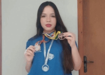 Estudante baiana conquista o mundo e revela a força da rede estadual