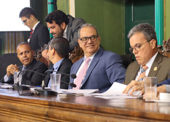 Câmara Itinerante é essencial para demandas dos bairros, diz Muniz