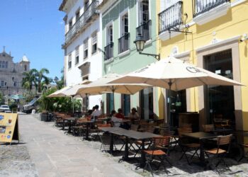 Bares e restaurantes estão com menu especial para o Natal no Centro Histórico de Salvador; confira