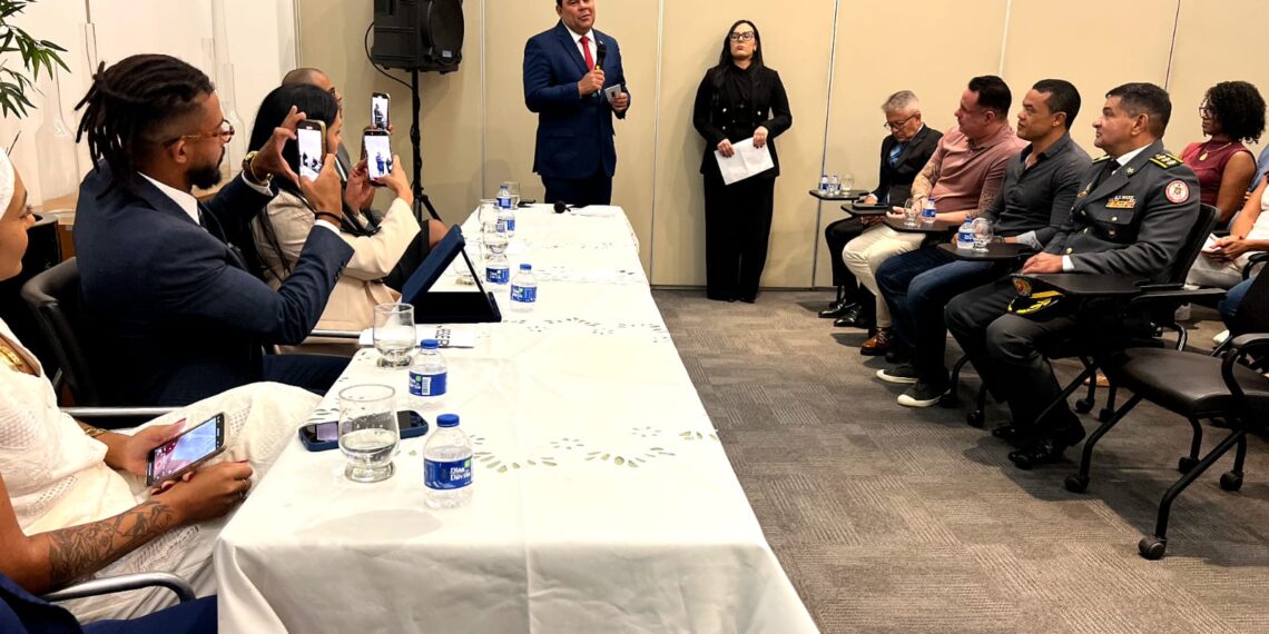 Vice-governador Geraldo Júnior destaca força da advocacia criminal na posse da nova diretoria da ACRIM Bahia