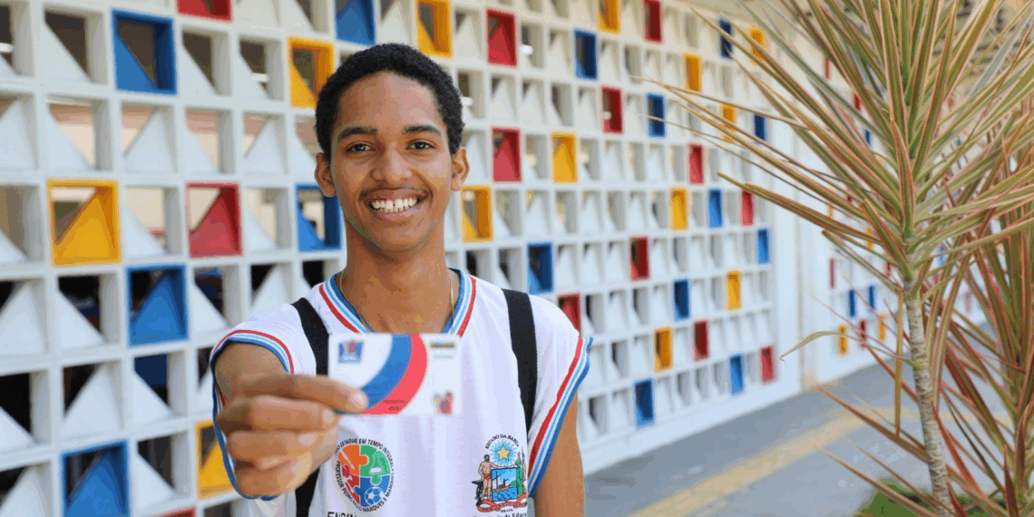 Bolsa Presença: pagamento de novembro é liberado para mais de 342 mil estudantes da rede estadual