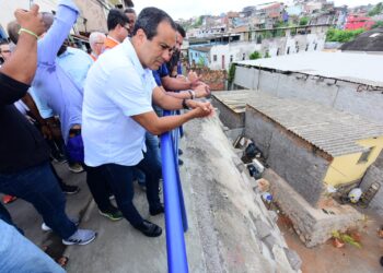 Prefeitura entrega obra de contenção de encosta no Matatu de Brotas e chega a 574 áreas protegidas