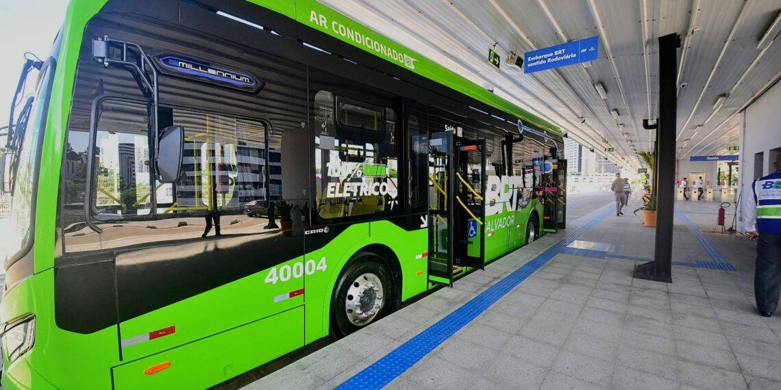 BRT Salvador é aprovado por 82% dos usuários, aponta pesquisa nacional QualiÔnibus
