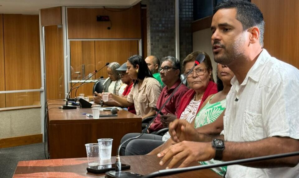 PT Bahia se reúne com partidos de esquerda em ato pela democracia na ALBA