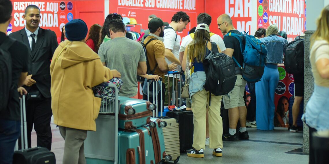 Carnaval de Salvador deve atrair 1,2 mi de turistas em 2026