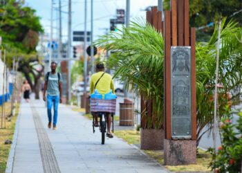 Às vésperas da Lavagem do Bonfim, obras do Caminho da Fé são restauradas após vandalismo