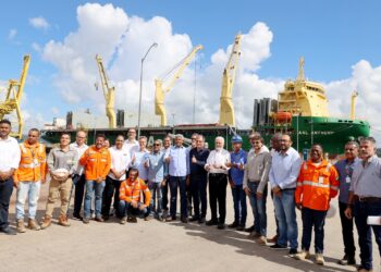 Retomada do Estaleiro Enseada impulsiona empregos na Bahia