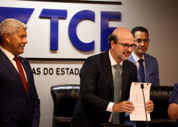 TCE-BA empossa nova Mesa Diretora para o biênio 2026/2027