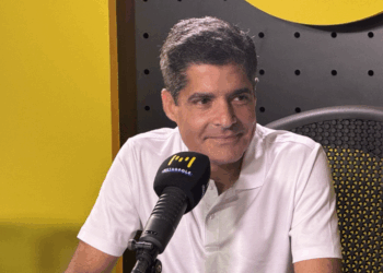 Neto afirma diálogo com Angelo Coronel, mas nega articulação