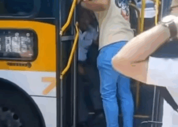 Motorista de ônibus sofre infarto durante o trabalho em Salvador