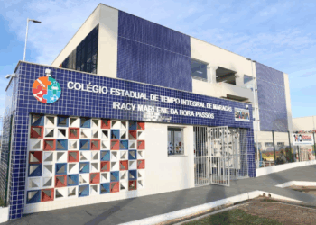 Governo da Bahia entrega 100ª escola estadual de novo padrão, em Maracás