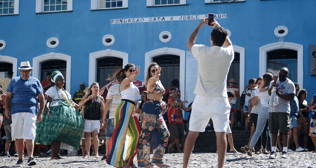 Bahia é 3º estado que mais aumentou faturamento com turismo em 2025