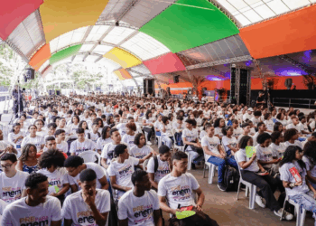 Rede Estadual da Bahia registra grande número de notas 900+ na redação do Enem 2025